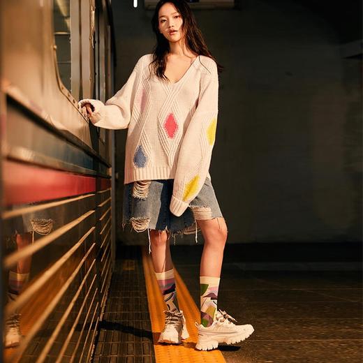 休闲V领羊毛衫 商品图2