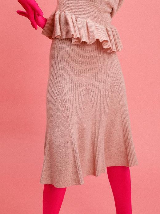 优雅荷叶羊绒半裙 商品图1