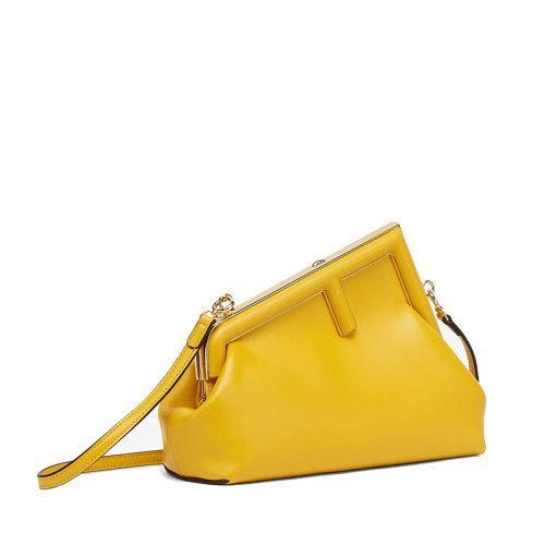 【包税】FENDI/芬迪 21秋冬新款FIRST系列 女士小号黄色小羊皮配可拆卸肩带F金属搭单肩手拿包8BP129ABVEF192E 商品图4