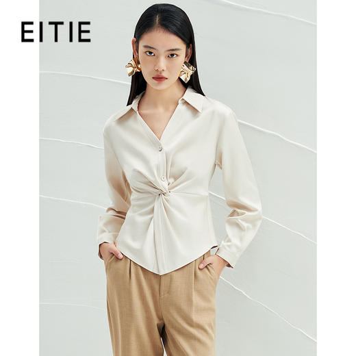 EITIE爱特爱春季新款设计感衬衣V领收腰显瘦通勤简约百搭气质上衣A2213901 商品图0