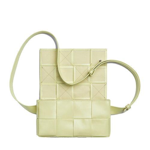 【包税】Bottega Veneta/葆蝶家 22新款CASSETTE系列 男士迷你水洗柠檬黄色Intreccio编织小牛皮斜挎包腰包651053VCQ729413 商品图2