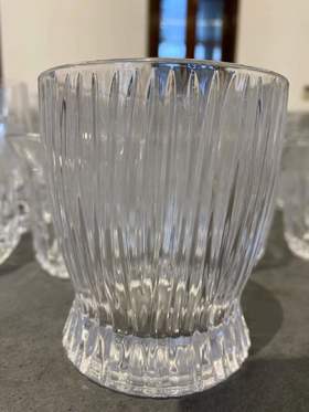 【已绝版】竖纹收腰杯