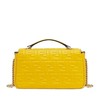 【包税】FENDI/芬迪 21秋冬新款Baguette系列 女士中号黄色羔羊皮3D纹理老花图案翻盖磁扣开合配链条肩带手提斜跨单肩包8BR793AH9CF1E8V 商品缩略图2
