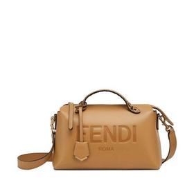 【包税】FENDI/芬迪 2021秋冬新款By The Way系列 女士中号米色皮革内部拉链口袋镀钯饰面金属配饰配可拆卸肩带斜跨单肩手提波士顿包8BL146AC9LF15KR