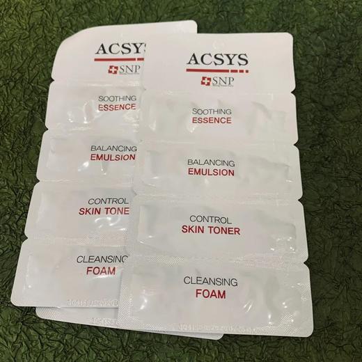 【9.9限时秒杀】3组 韩国小样旅行装 水乳精华洁面套装 商品图0