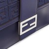 【包税】FENDI/芬迪 2021秋冬新款FLAT BAGUETTE系列 男士中号深蓝色皮革帆布翻盖刺绣老花图案配可拆卸肩带手提斜跨单肩包7VA524A9P6F1G97 商品缩略图4