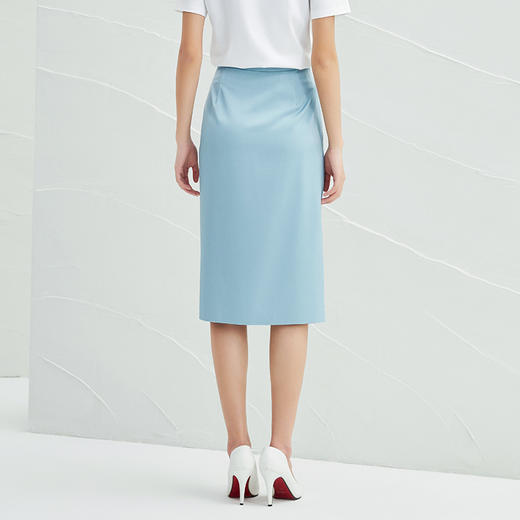 EITIE爱特爱春季新款高腰开叉时尚设计感纯色通勤显瘦半身裙A2206915 商品图3