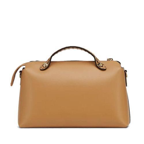 【包税】FENDI/芬迪 2021秋冬新款By The Way系列 女士中号米色皮革内部拉链口袋镀钯饰面金属配饰配可拆卸肩带斜跨单肩手提波士顿包8BL146AC9LF15KR 商品图1