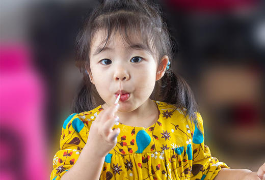 【梨子哥的秋梨膏&棒棒糖】原料单纯，仅用鲜梨和古法老冰糖！无寒凉中药，鲜梨种植零污染零农残 商品图6