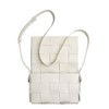Bottega Veneta/葆蝶家 22春夏新款CASSETTE系列 女士白色流苏饰边Intreccio编织羊皮革斜挎单肩包680698V1G719009 商品缩略图2