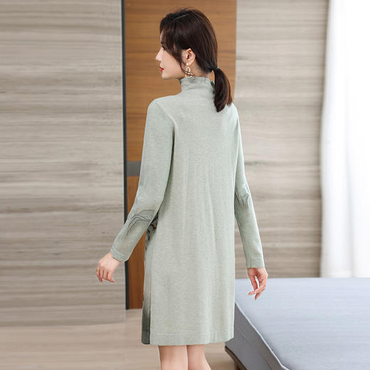 WT  86139-15羊毛山水印花宽松中长款连衣裙 商品图3