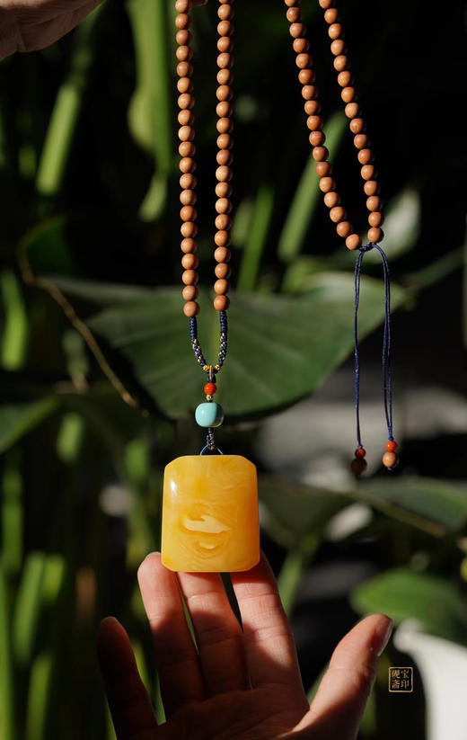 藏宝·细嗅蔷薇·蜜蜡平安无事牌 商品图2