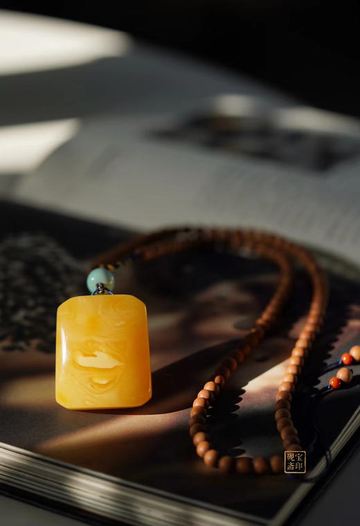 藏宝·细嗅蔷薇·蜜蜡平安无事牌 商品图4