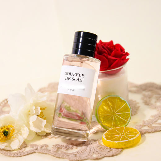 D家  典藏系列-丝丝花语 La Collection Couturier Parfumeur Souffle De Soie 分装 商品图3