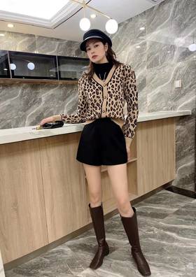 QG3957#呢料设计感高腰短裤