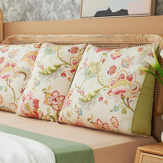 蔓花系列三联式床头软包靠枕沙发大靠背 商品图3