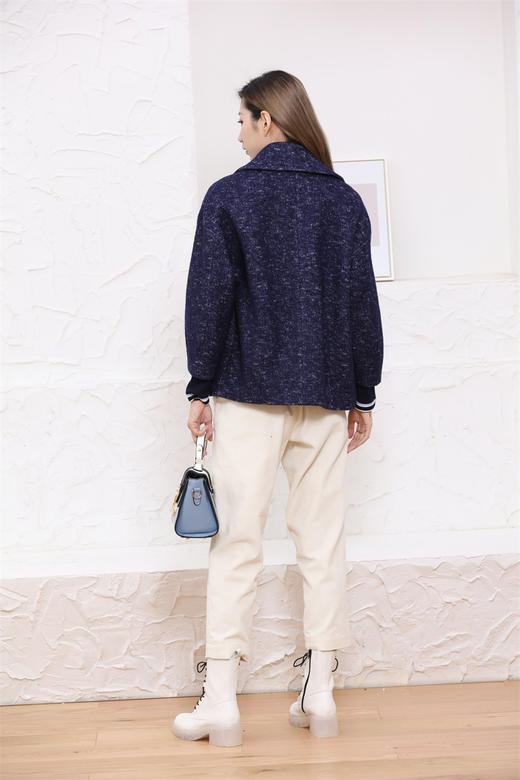 宗洋&卓蔻兰女士短款休闲时尚款大衣ZDJ2DD7426-49 商品图3