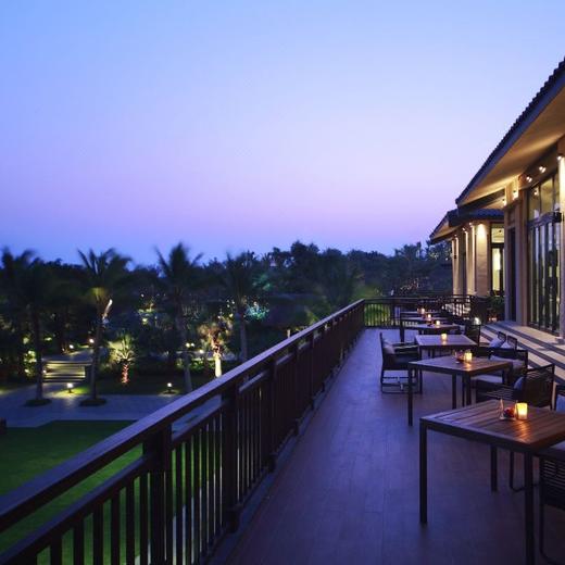 双11返场！1晚/2晚【海南清水湾莱佛士酒店】含SPA代金券、手作体验、丰富儿童活动、入夜仪式及专业旅拍等，享12公里纯美白沙，漫步会唱歌的沙滩！ 商品图2