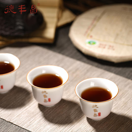 德丰昌【勐海印象·熟茶】德丰昌普洱熟茶357克/饼 商品图3