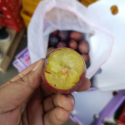 澳洲🇦🇺空运✈️大西梅🌿，含有丰富的维生素A及纤维素含铁和钾等矿物质，西梅富含铁、锌、钾，可增加各种维生素。 商品图6