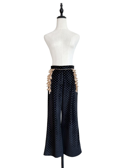 TYNVIE 花边袋口阔腿裤 - 黑丝绒 商品图1