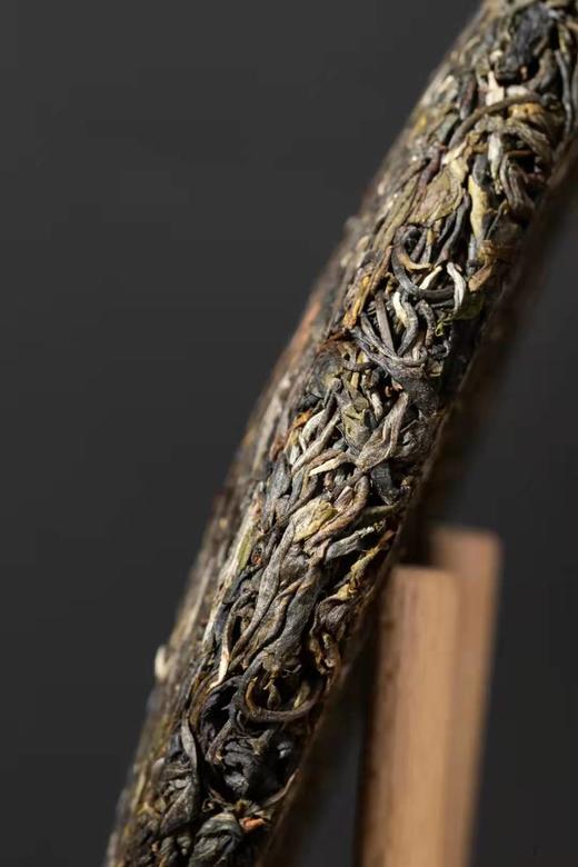 【茶叶礼盒--冰岛生普】优质茶区 精选原料 百年古树 特有冰糖甜韵 商品图3