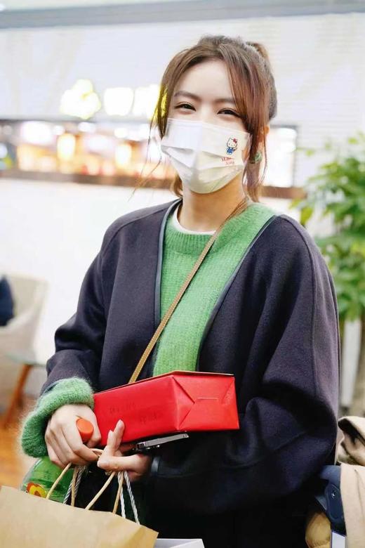 HIDEMI 南非初生马海毛泡泡袖短款毛衣 灰色/森绿 商品图3