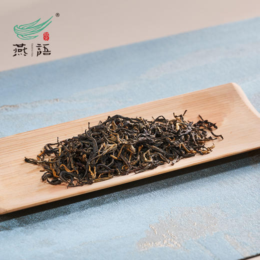 双燕朝阳小礼盒200g礼盒装（黄金芽） 商品图2