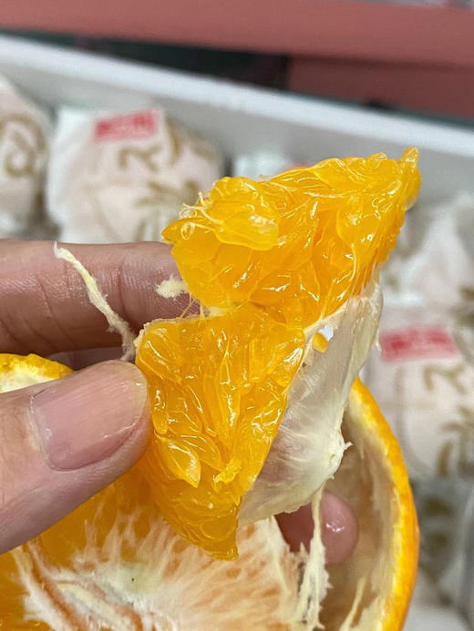 周三取货：【匠心级礼盒春见】一盒毛重8斤左右，果肉饱满，好吃不上火！ 超甜！超嫩！甜蜜多汁！ 商品图4