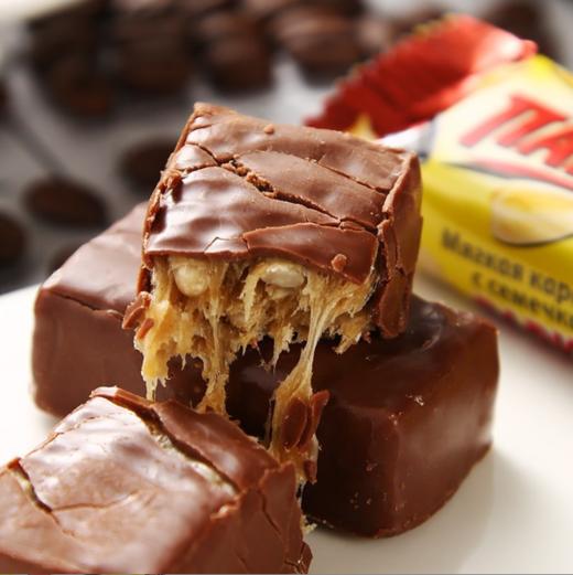 【俄罗斯巧克力混合糖果】精选俄罗斯经典的糖果！二十多种糖果囊括了俄罗斯二十年的大品牌#紫皮糖#奶罐糖#土豆糖#士力架#松露糖#爆浆糖#果肉夹心糖 商品图4