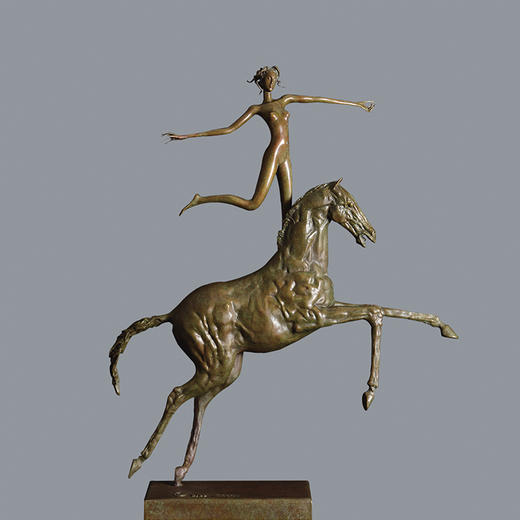 宇达青铜摆件  魏小明作品《俪影》艺术装饰摆件  高48.5cm 商品图0