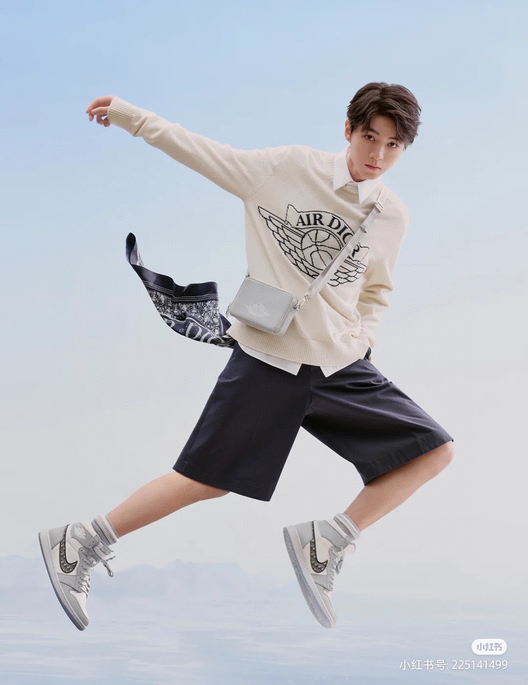 王俊凯同款 联名飞逸翼大logo篮球提花毛衣