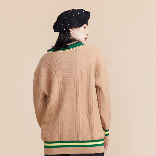 MIIDII谜底2022春复古学院风宽松V领刺绣套头针织衫女221MZ0316 商品图3