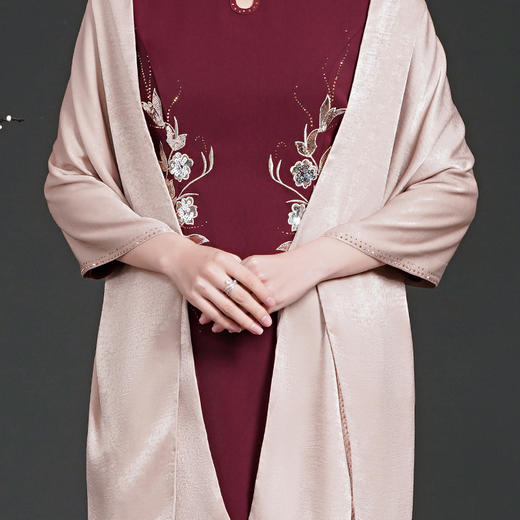 上海旗袍厂ZY-Q5876春季新款高贵端庄大码旗袍改良绣花连衣裙婚宴日常可穿两件套 商品图7