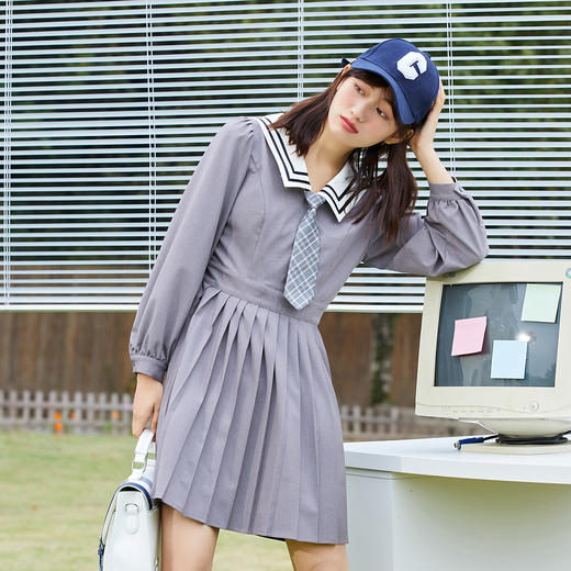 ZIHAN紫涵海军领百褶连衣裙女2022年春季新款学院风撞色文艺裙子中长款2Z01BS270 商品图1