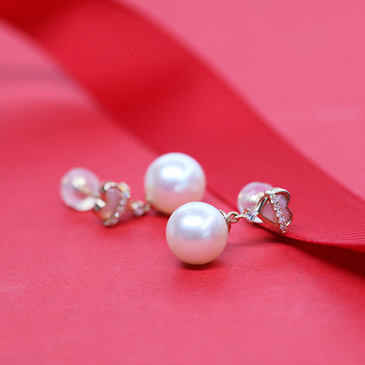美裕 一见倾心 18k金 海水珍珠耳钉 8-8.5mm白 104724 商品图1