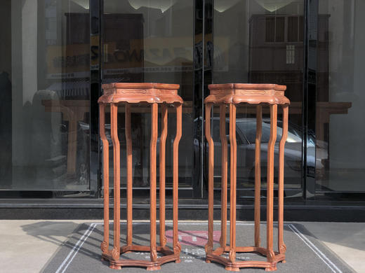 红桥红  家具严选  缅甸花梨（大果紫檀）【葵形带托泥 六足香几】 商品图1