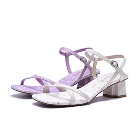 西村名物优雅雏菊条带花瓣跟凉鞋X20BG23761