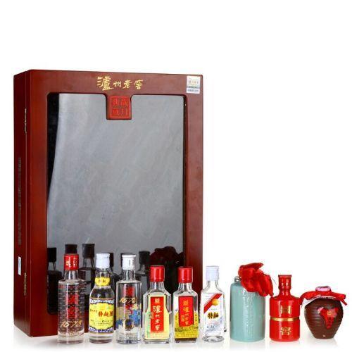 泸州老窖·岁月典藏小酒版实木礼盒套装 60度、52度 70ml+50ml×8瓶装 商品图0
