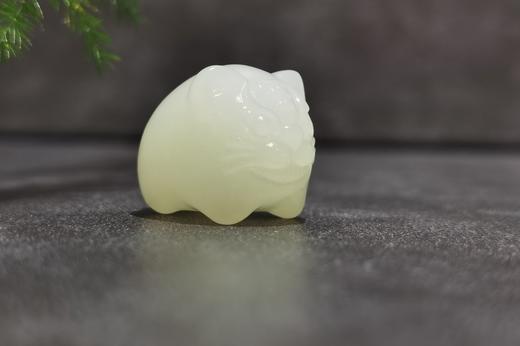 【御珠宫坊】羊脂白玉虎挂件 商品图2
