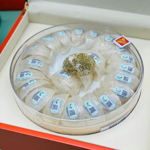 原装溯源码挪金丝燕盏燕窝礼盒  |  精选自马来印尼溯源码进口金丝燕盏燕窝，单盏7克左右最适合的密盏， 一盏一码，全程可追溯买的放心，手工挑毛，干爽无刷胶，无漂白，无 粘碎，纯粹看得见的好燕窝！ 商品图4