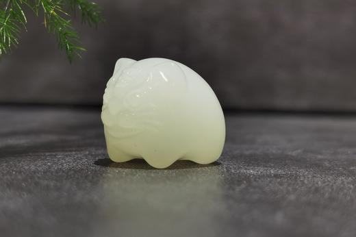 【御珠宫坊】羊脂白玉虎挂件 商品图0