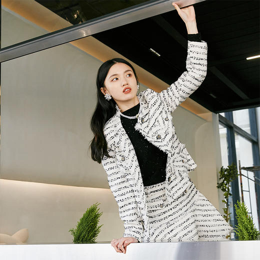 NEELLY新款春套装上衣N22011C01013 商品图2