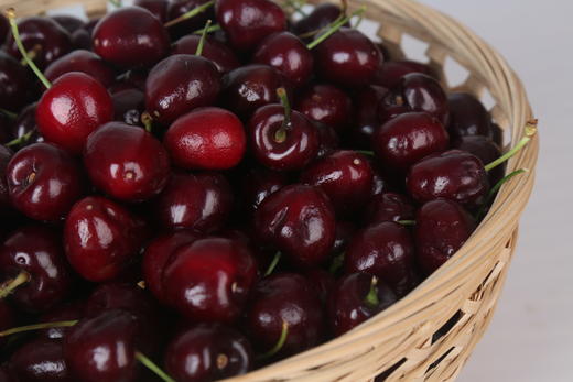 新鲜水果 智利车厘子拉宾斯 单J/3J/4J  带箱5斤装 商品图1