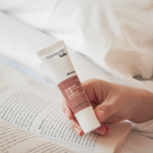 珂蔓朵水基润滑液30ml安全玻尿酸润滑油免洗可舔水润 商品图3