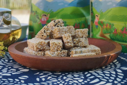 【买四送一】娃谷糖酥糖 土家切糕  籽粒苋制作酥糖 150g 商品图1