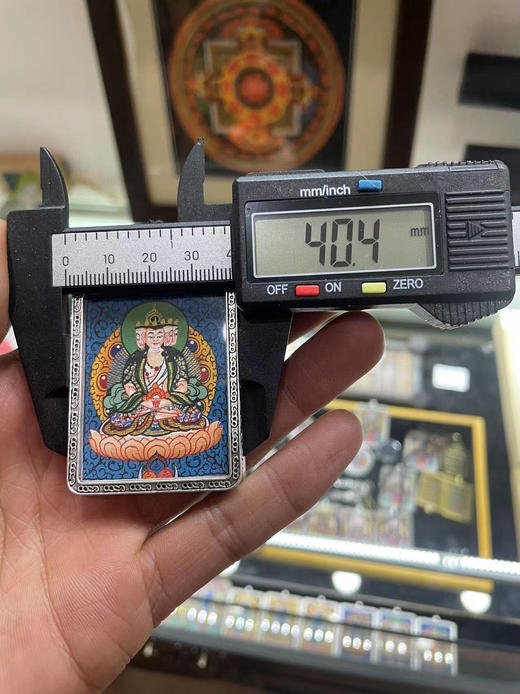 西藏直发！西藏手绘唐卡！外壳可以定制纯银的..可单独开光！ 商品图3