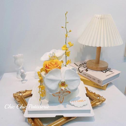 蝴蝶兰鲜花蛋糕 | 昔果 商品图0