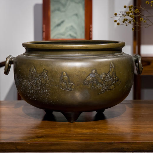 清 铜錾刻人物凤耳大香炉 商品图0