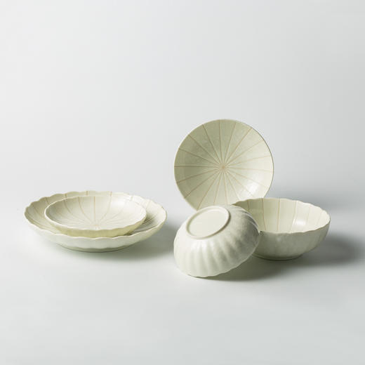 【文怡】日本原产舍米蓝十草餐盘餐碗菊型餐具 商品图10